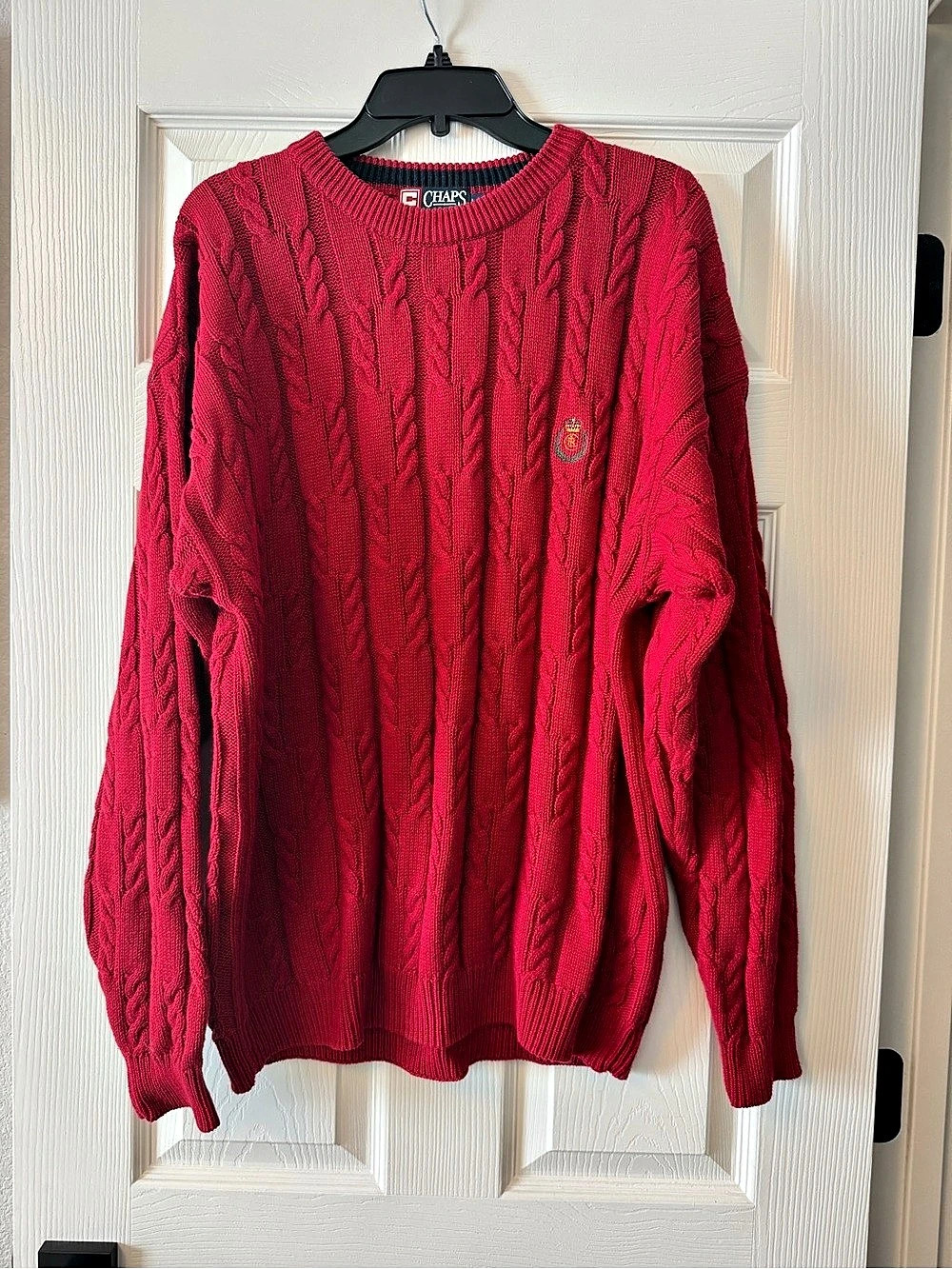 Chaps Ralph Lauren Cable Knit Crest Sweater Crewneck in Red Size